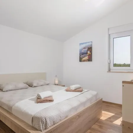 Villa Tesa By Interhome Medulin